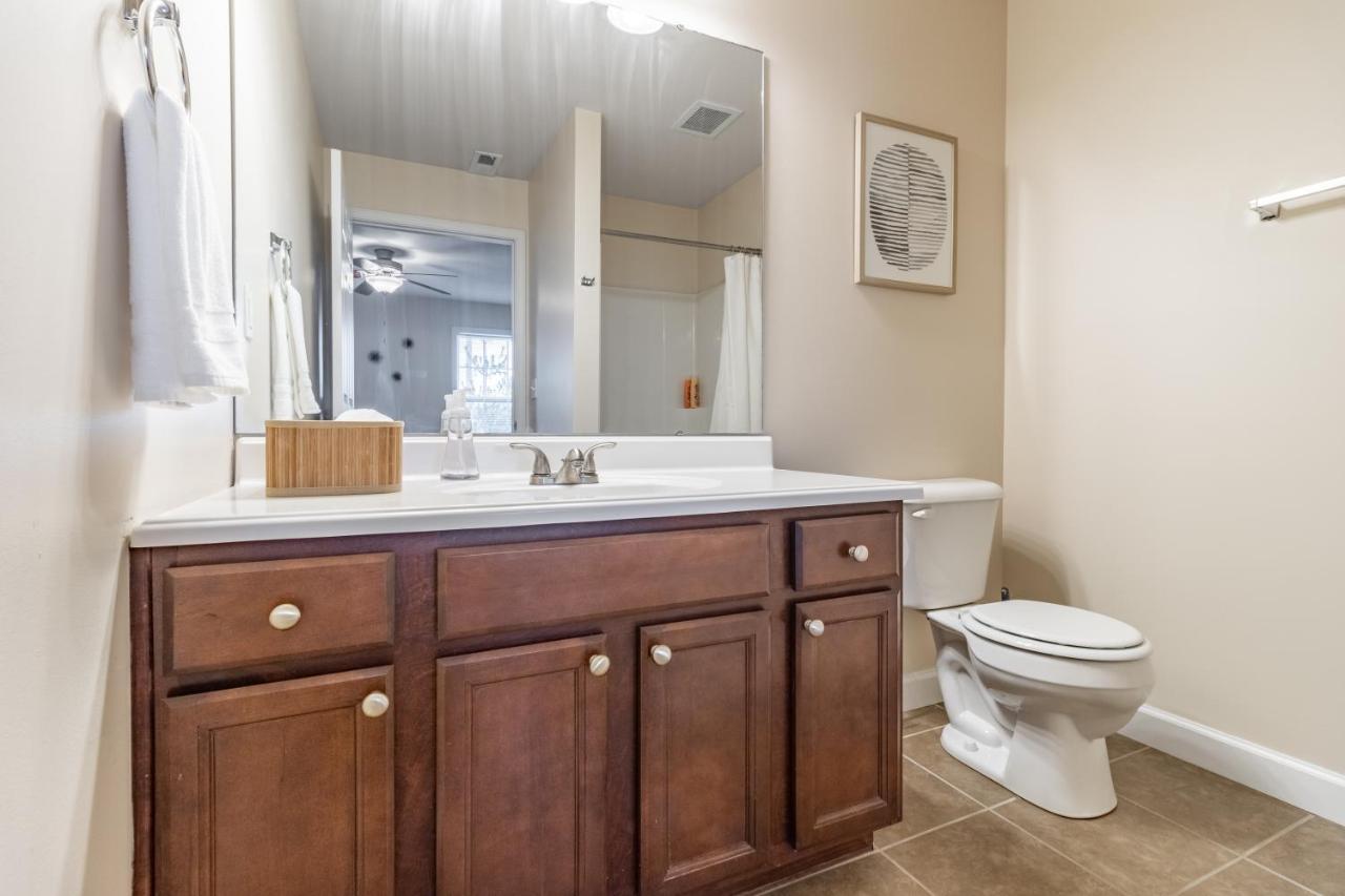 Contemporary Stay In Central Peoria Exteriör bild