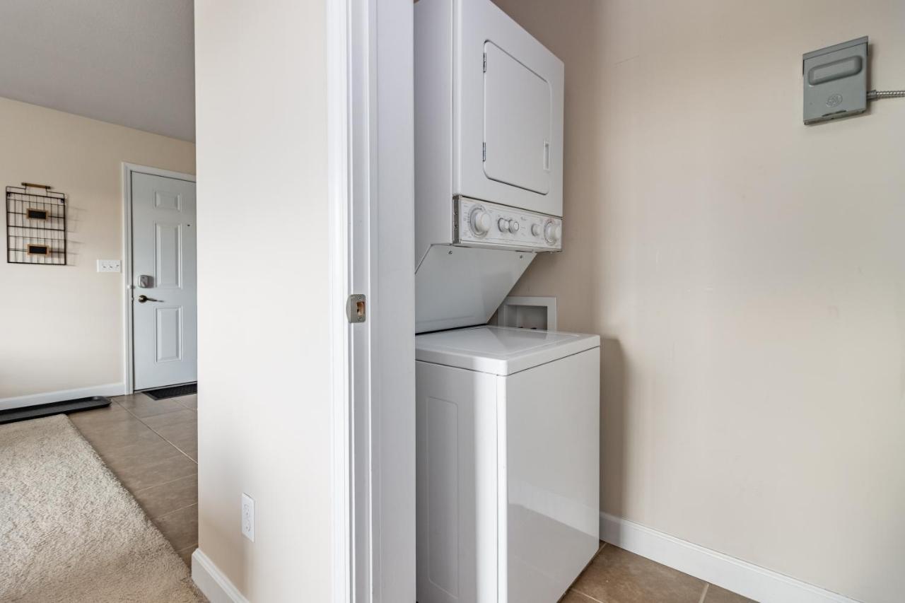 Contemporary Stay In Central Peoria Exteriör bild