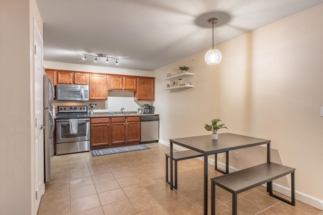 Contemporary Stay In Central Peoria Exteriör bild
